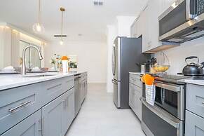 Magnificient 4Bd W/ Pool @ Storey Lake Resort 2648