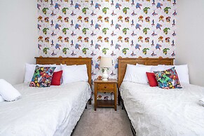 Marvelous 4 Bd Close To Disney At West Lucaya 8959