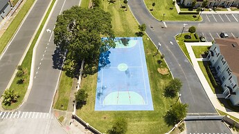 Marvelous 4 Bd Close To Disney At West Lucaya 8959