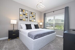 Stunning 4 Bd W/ Pool @ Storey Lake Resort 2613