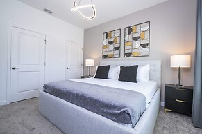 Stunning 4 Bd W/ Pool @ Storey Lake Resort 2613