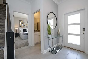 Stunning 4 Bd W/ Pool @ Storey Lake Resort 2613