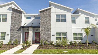 Stunning 4 Bd W/ Pool @ Storey Lake Resort 2613