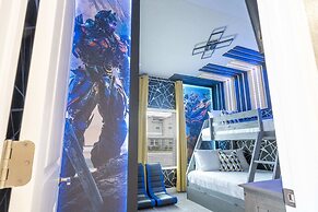 Stunning 5 Bd W/ Pool @ Storey Lake Resort 2400