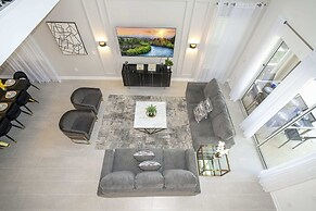 Stunning 5Bd Private Pool & Waterpark @ Champions Gate 8913