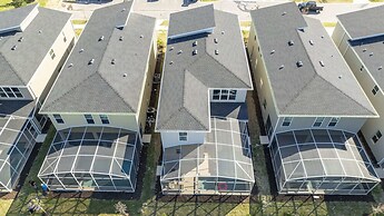 Stunning 5Bd Private Pool & Waterpark @ Champions Gate 8913