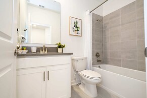 Stunning 5Bd Private Pool & Waterpark @ Champions Gate 8913