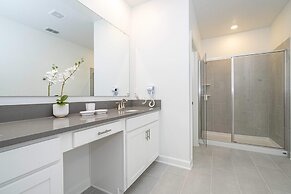 Stunning 5Bd Private Pool & Waterpark @ Champions Gate 8913