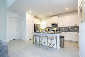 Stunning 5Bd Private Pool & Waterpark @ Champions Gate 8913