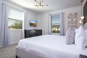 Stunning 5Bd Private Pool & Waterpark @ Champions Gate 8913