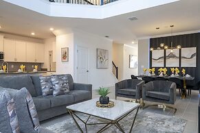 Stunning 5Bd Private Pool & Waterpark @ Champions Gate 8913