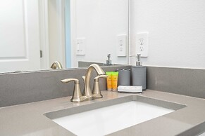 Stunning 5Bd W/ Pool Close To Disney At Champions Gate 8956