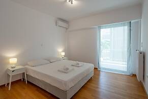 Hippocrates - Faliro Deluxe Apartment