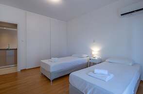 Hippocrates - Faliro Deluxe Apartment