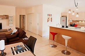 Aries-glyfada City Center Apartment