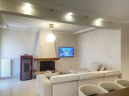 Cassiopeia - Glyfada Apartment