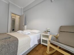 Hermes - Acropolis Residence Apartment