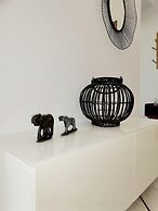 Libra - Luxurious Sea View Apartment