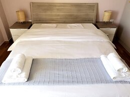 Libra - Luxurious Sea View Apartment