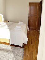 Libra - Luxurious Sea View Apartment