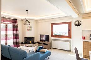 Leo - Unique Glyfada Apartment