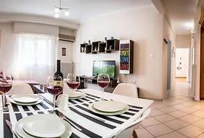 Pisces City Center Apartment