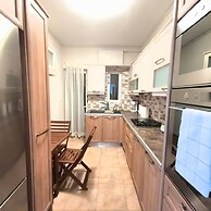 Poseidon - Voula Seaside Apartment