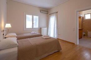 Rhea - Glyfada Sea View Apartment