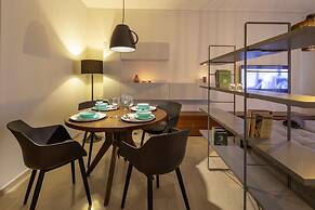 Kleio - Spacious Apartment in Glyfada