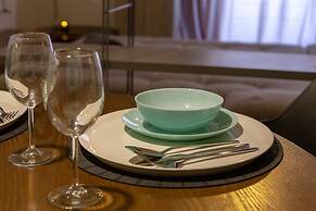 Kleio - Spacious Apartment in Glyfada