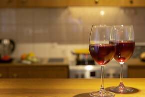 Kleio - Spacious Apartment in Glyfada