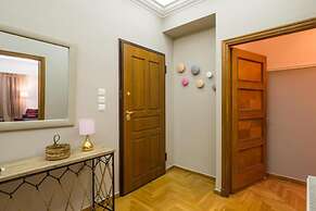 Capricorn - Luxurious Apartment in Kolonaki
