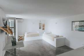 Mymykonos II Beachfront Villa