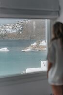 Mymykonos II Beachfront Villa