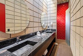 Hum Living Luxury Villas