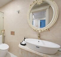 THE SILK GRAND PREMIUM HOTEL & SPA