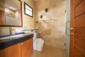 Rawai VIP Villas&water Park700m to beach