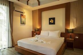 Rawai VIP Villas&water Park700m to beach