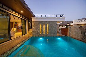 Rawai VIP Villas&water Park700m to beach