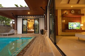 Rawai VIP Villas&water Park700m to beach