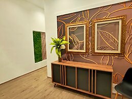 San Giovanni Suite Central