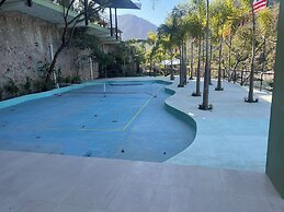 Family Vacation Home, 10 Miles From Downtown Pv Romantic Zone, Ocean F