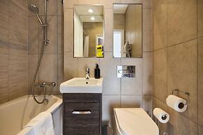 The Harlesden Place - Modern 3bdr Flat With Balcony