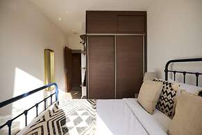 The Harlesden Place - Modern 3bdr Flat With Balcony