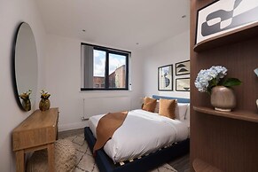 The Harlesden Place - Modern 3bdr Flat With Balcony