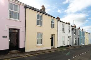 Tenby Cwtch - Short Walk to Beach