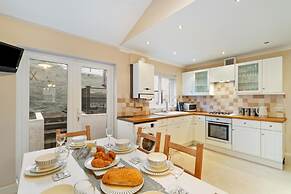 Tenby Cwtch - Short Walk to Beach