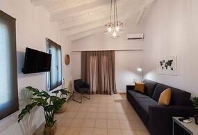 Drakatos Apartment 1B Z