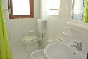 Cozy and Comfy Flat for 4 in Lignano Sabbiadoro