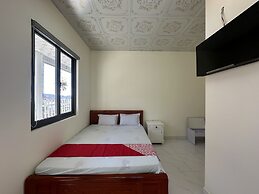 OYO 1228 Gia Hoang Homestay